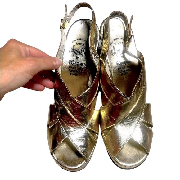 Gold Metallic heel sandals sz 8.5 a few scuffs on heel overall great condition - Picture 1 of 8